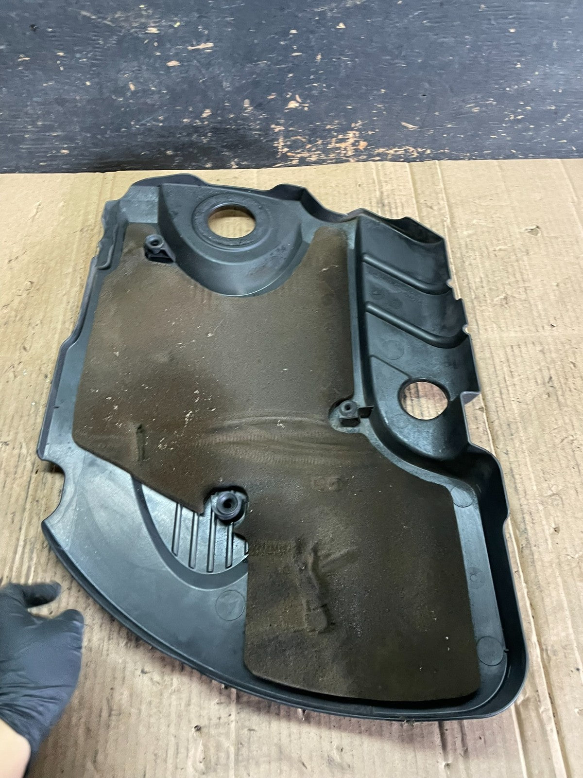 2006 2011 Chevrolet Impala V6 VVT Engine Cover Shield OEM S6046 DG6