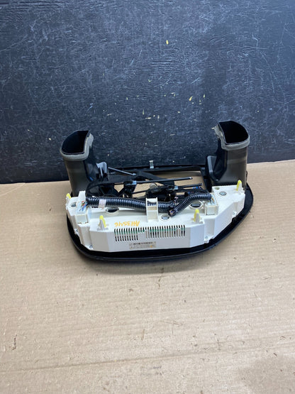 2004 2006 Toyota Tundra Climate Control Panel Radio Bezel AH3546 DG4