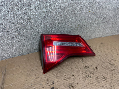 2007 2008 2009 Acura Mdx Left Driver Lh Side Inner Tail Light Oem AA9768 LK2