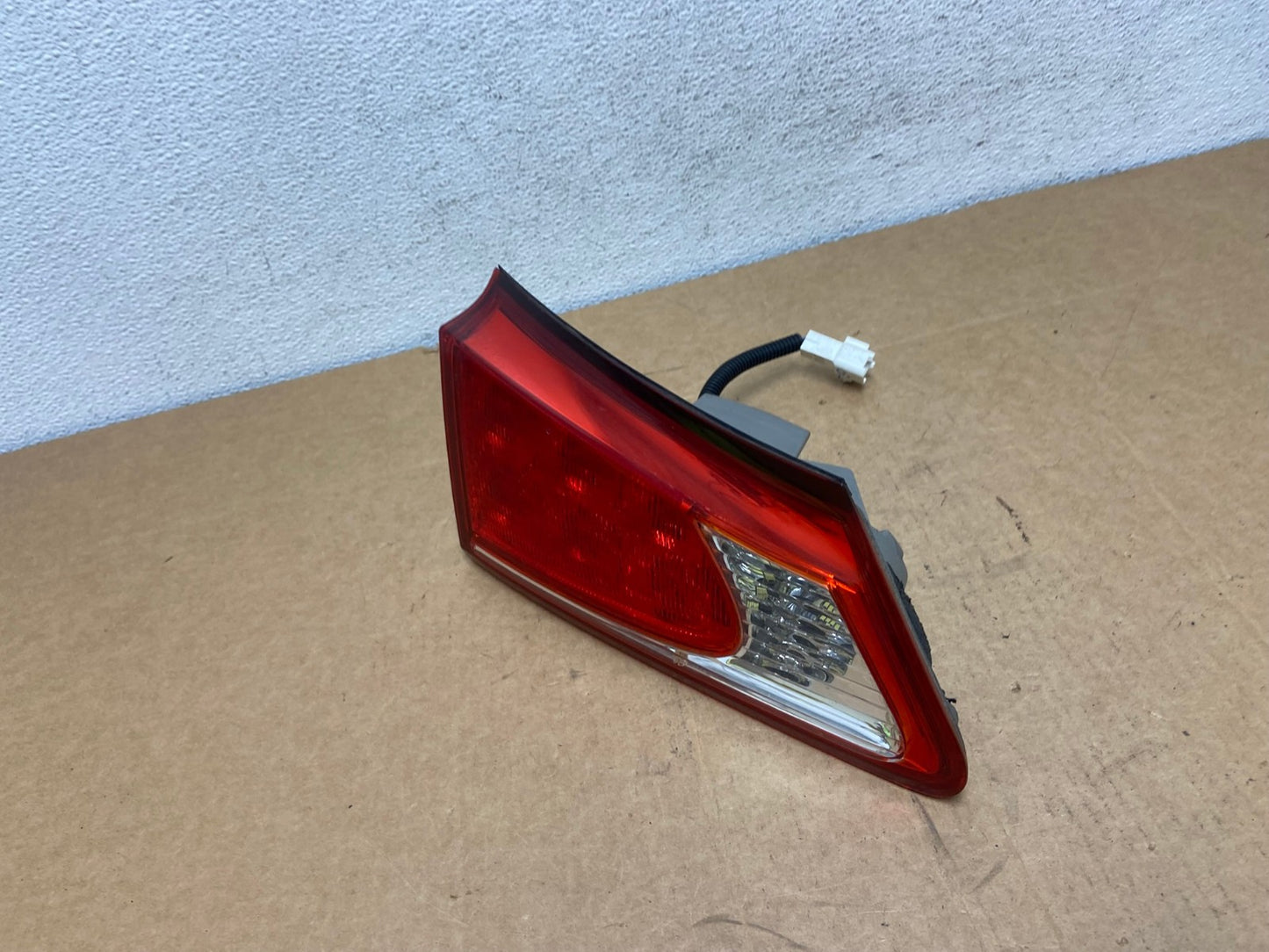 2009 - 2010 Lexus Is250 Is350 Left Driver LH Inner Tail Light AD5454 LK1