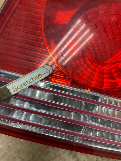 2002 - 2005 Hyundai Sonata Right Passenger RH Side Tail Light AI6846 LK3