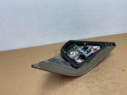 2003 to 2006 Mercedes-Benz S-Class Tail Light Right Passenger Side Oem AC3141 DW4