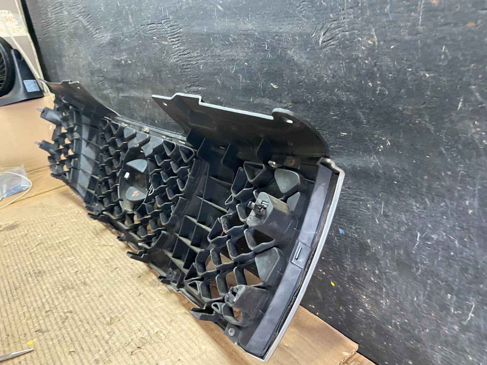 2005 2006 2007 Nissan Pathfinder Chrome Front Upper Grill Grille Oem s5702 DG4