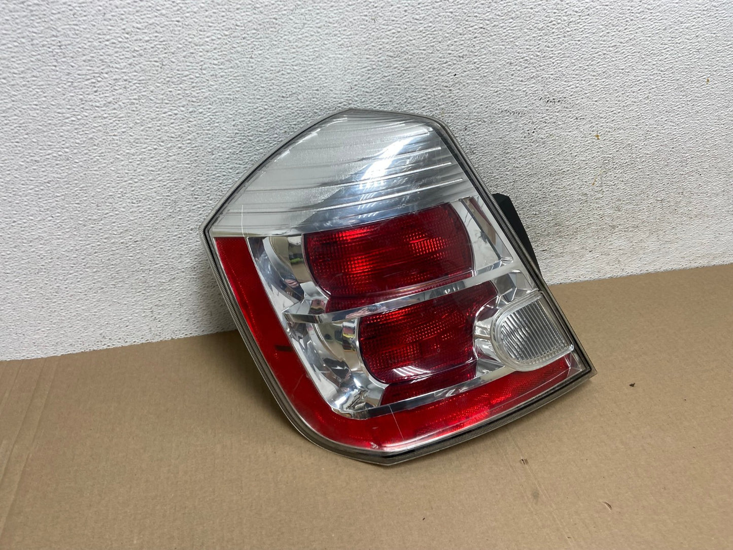 2007 to 2012 Nissan Sentra Left Driver LH Side Tail Light AE9401 LK2