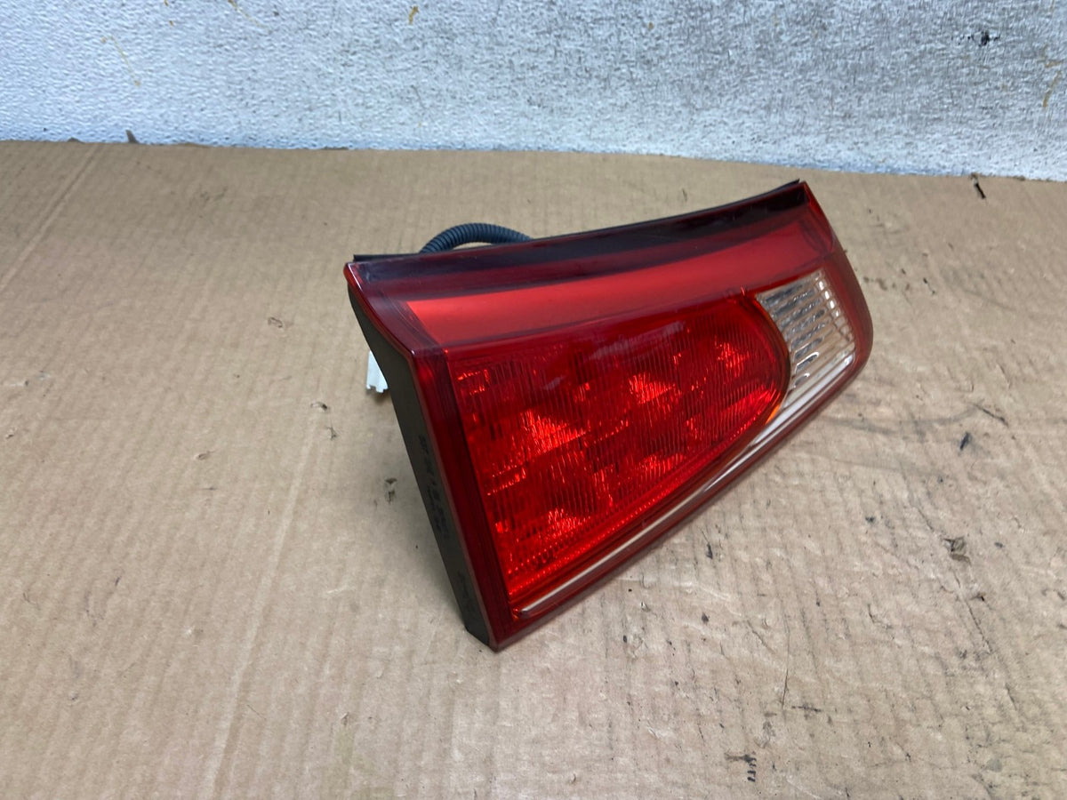 2009 - 2010 Lexus Is250 Is350 Left LH Inner Tail Light AI7946 LK2