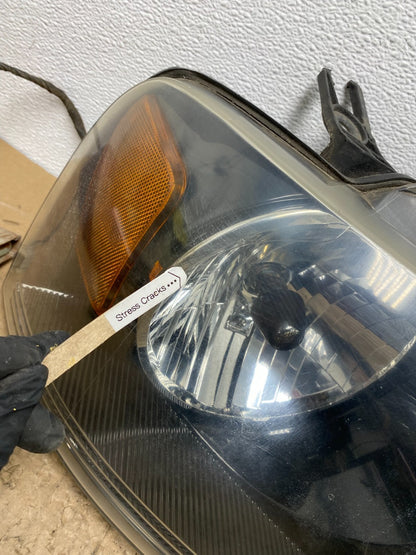 2004 to 2008 Ford F-150 F150 Left+Right Halogen Headlights AC0152 DW4