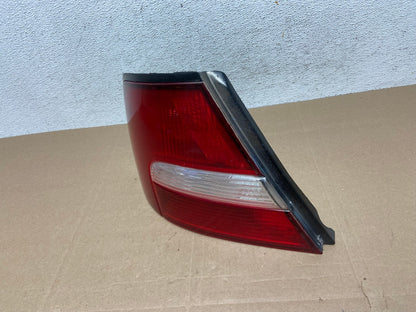 2000 to 2001 Nissan Altima Left Driver LH Side Tail Light AE4865 LK1