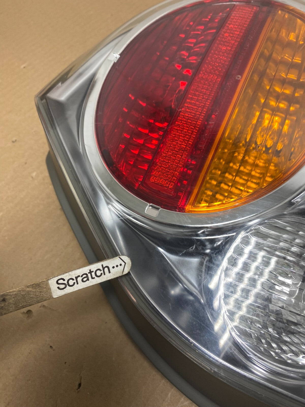 2002 2003 Nissan Maxima Right Passenger RH Side Tail Light M7870 DW3
