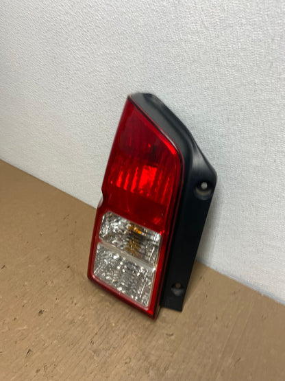 2005 to 2012 Nissan Pathfinder Tail light Left Driver Lh Side Oem AB6639 LK1
