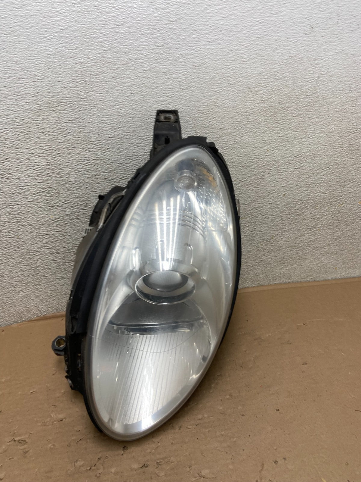 Halogen 2006 2010 Mercedes W251 R-Class Left Driver LH Headlight OEM AB0136 DW2