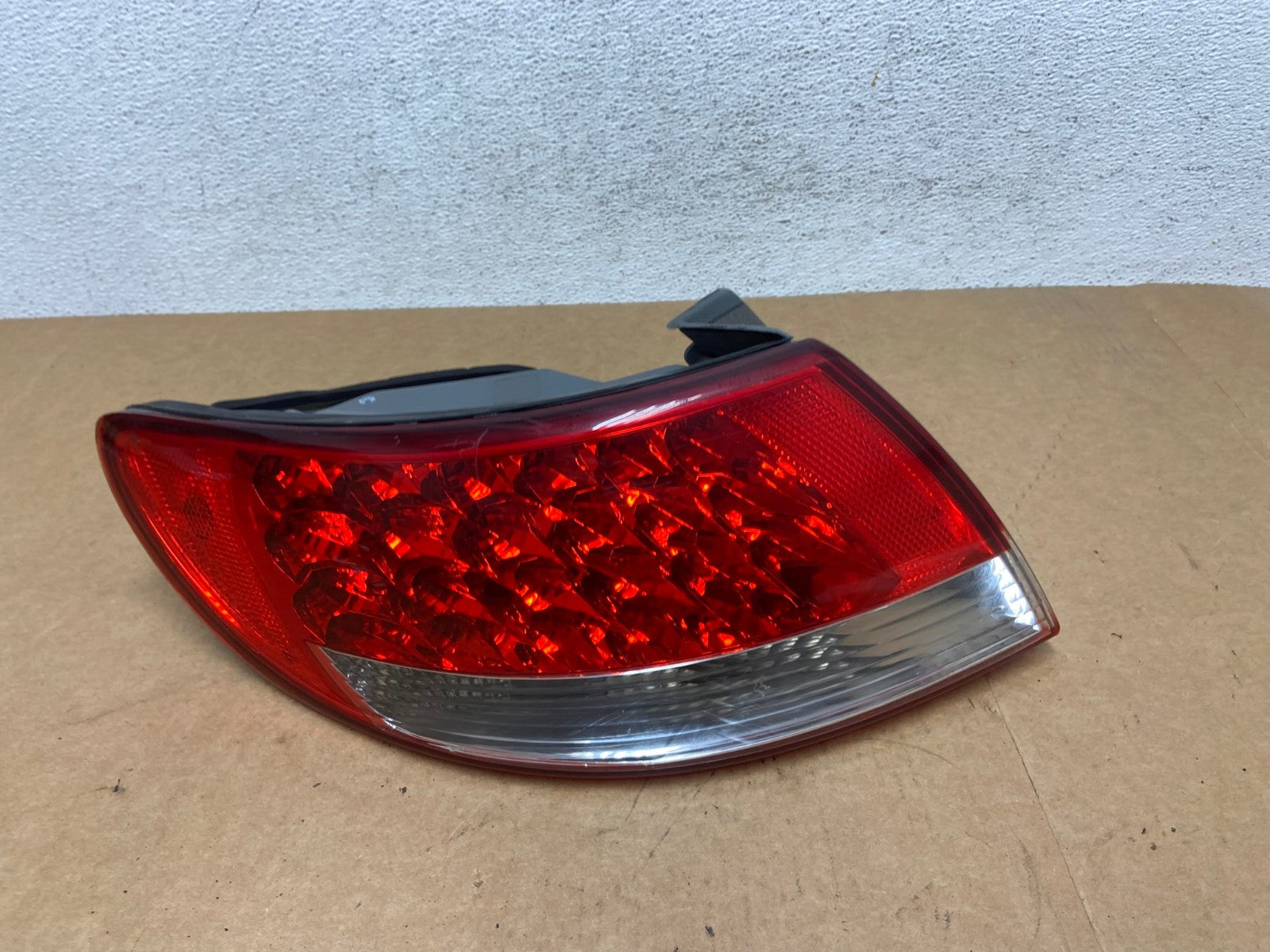 2006 2007 2008 2009 Hyundai Azera Left Driver Lh Tail Light AE2957 LK0