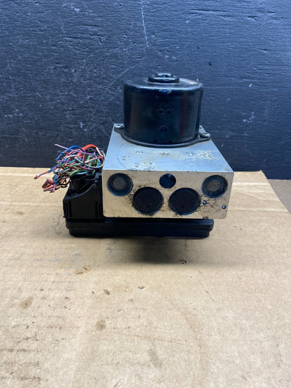 2000 to 2007 Mercedes W203 C320 ABS Anti Lock Brake Pump Module AD7598 DG2