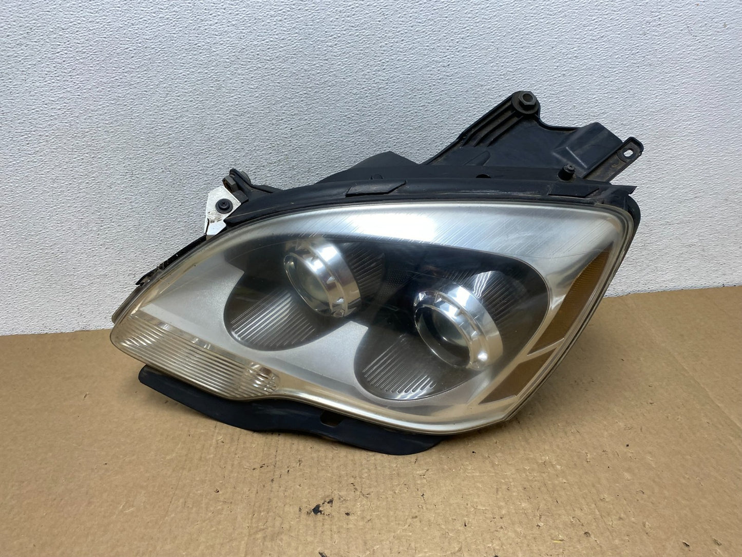 2007 to 2012 Gmc Acadia Halogen Headlight Left Driver LH Side AF9768 DW0
