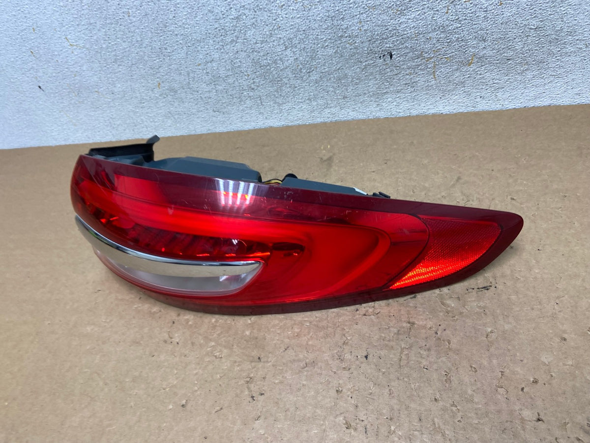 2017 - 2018 Ford Fusion Right Passenger RH Side Tail Light AI3672 LK1