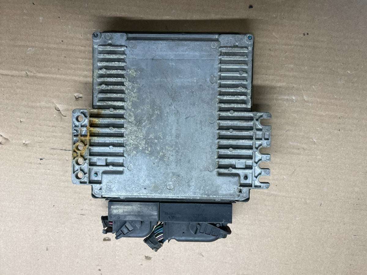 2006 Nissan Armada QX56 5.6L Engine Control mec84-170 c1 N7119 DG1