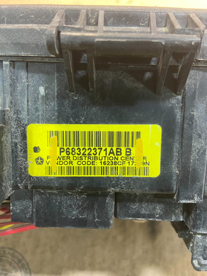 2015 2020 Dodge Ram 1500 Totally Integrated Power Module Fuse Box  Z8685 DG4