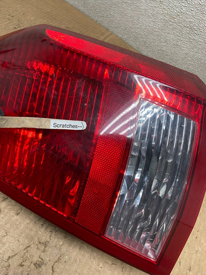 2005 2006 2007 Chrysler 300 Right Passenger Rh Side Tail Light Oem AA8476 LK3