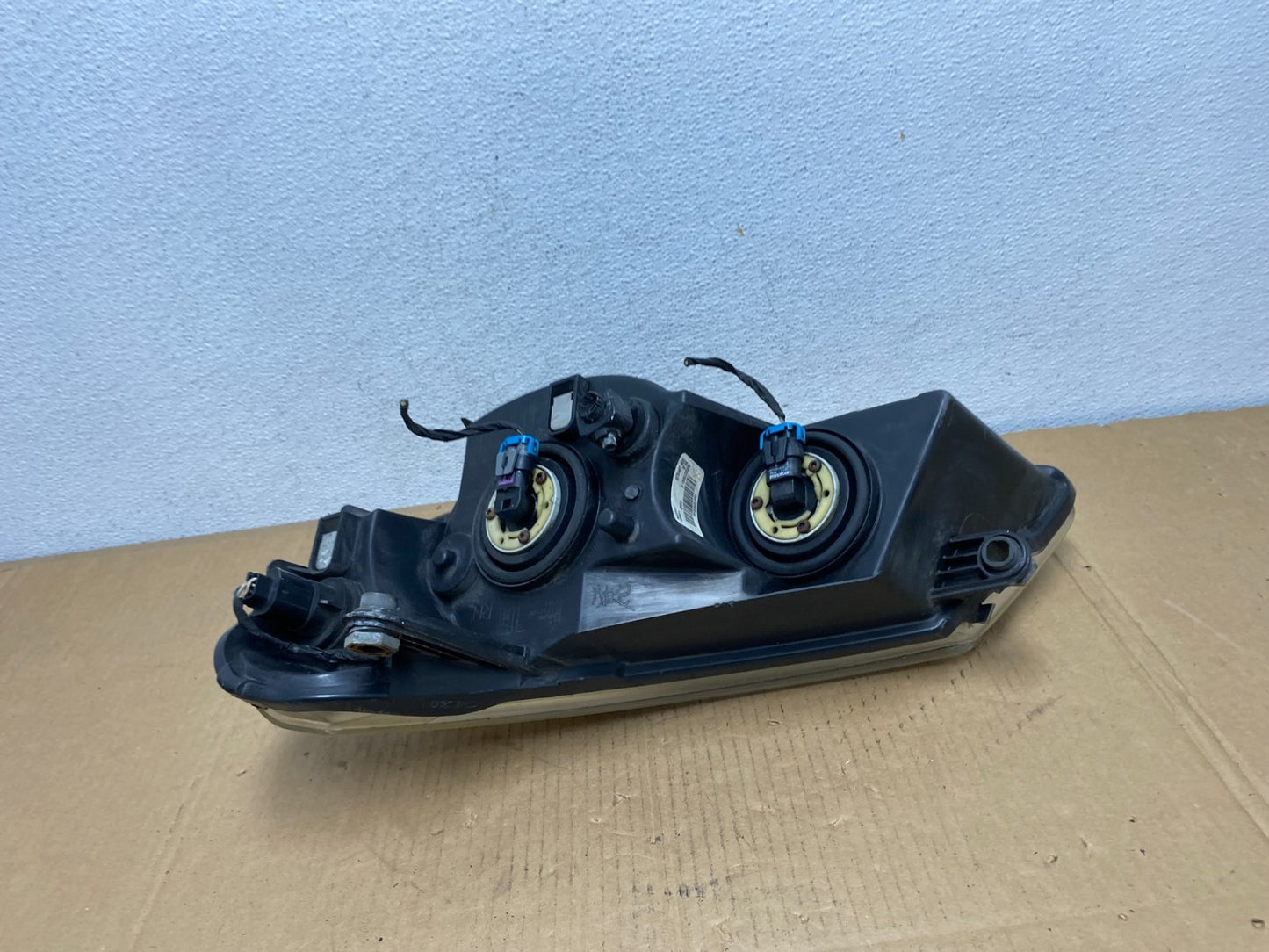 2007 to 2010 Chrysler Sebring Right Passenger RH Side Headlight AD0798 DW6
