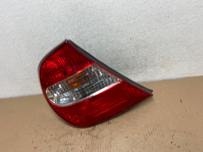 2002 2003 2004 Toyota Camry Left Driver LH Side Tail Light AF3304 LK1