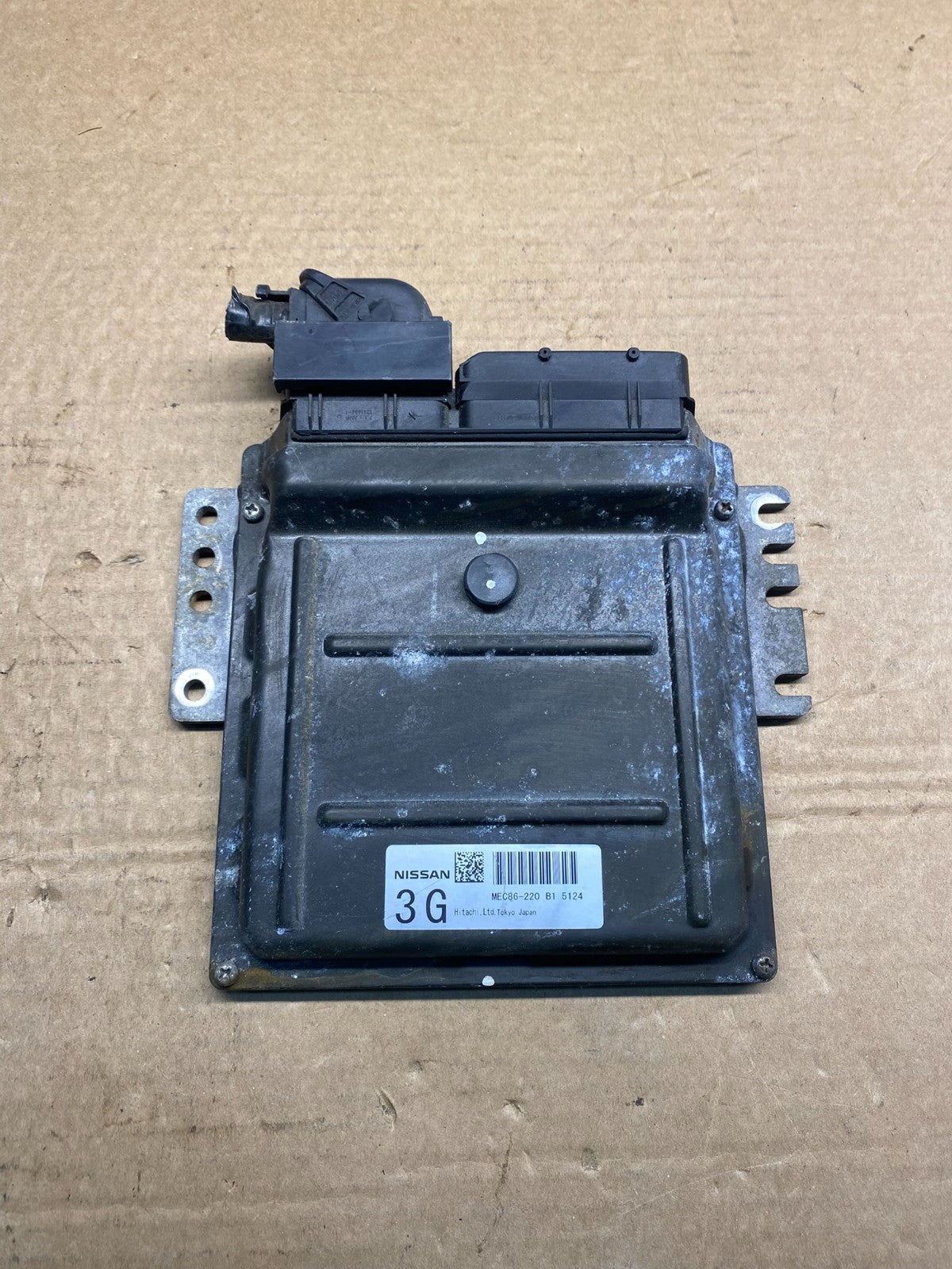 2005 Nissan Armada QX56 5.6L Engine Control ECM mec86-220 b1 AF7680 DG0