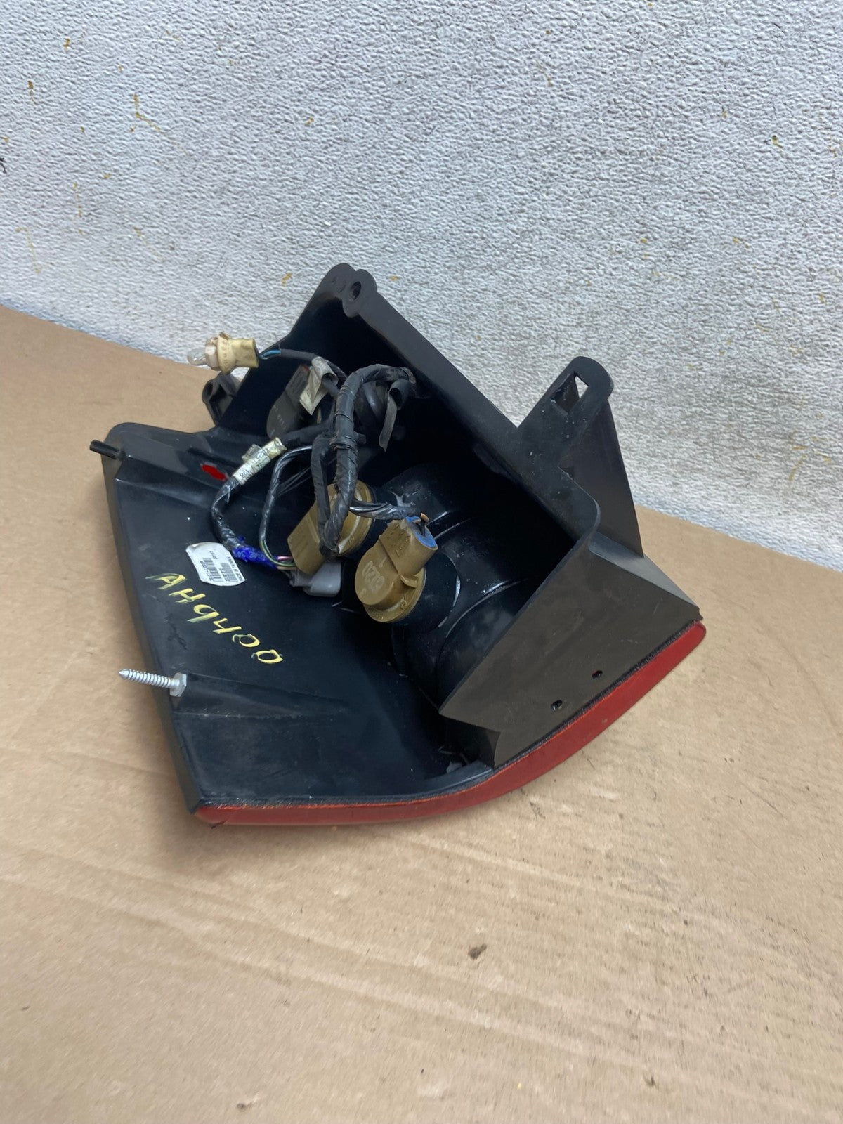 1993-1998 Jeep Grand Cherokee ZJ Right Passenger Side Rh Tail Light AH9400 LK6