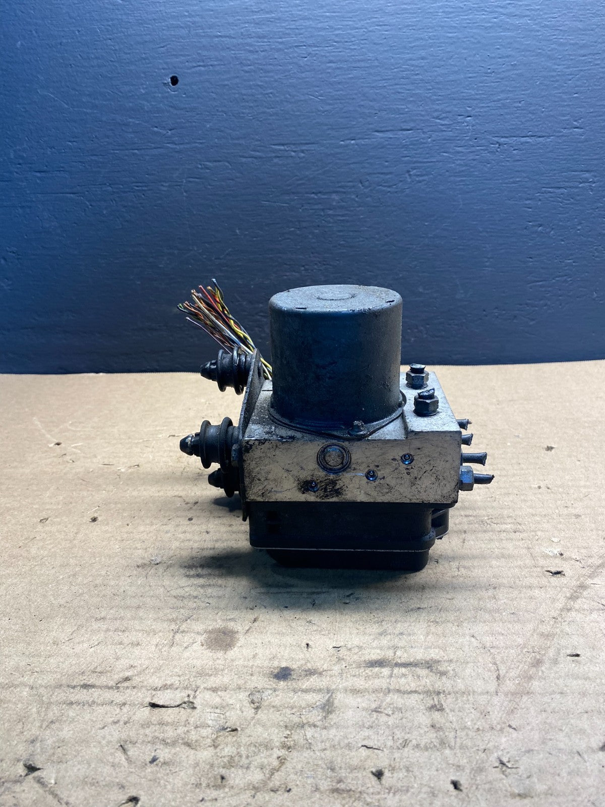 2009 to 2010 Audi A4 A5 ABS Anti-Lock Brake Pump 8k0614517da OEM AB7218 DG4