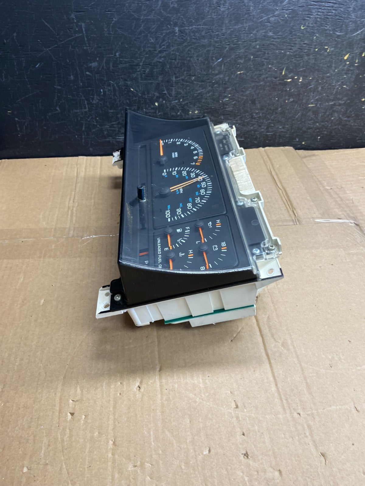 1991 to 1993 Plymouth Grand Voyager Instrument Cluster AF2746 PS2