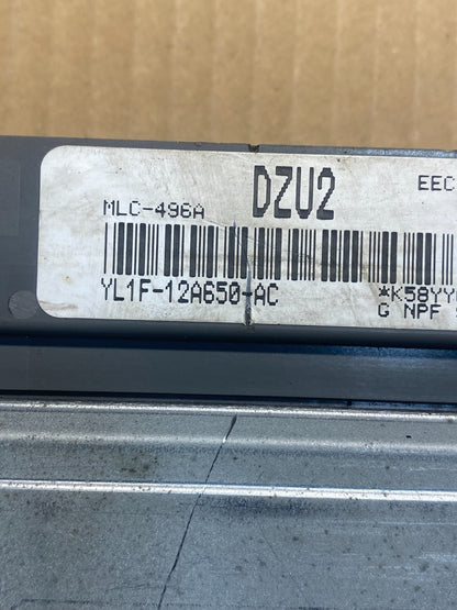2000 Lincoln Navigator 5.4L Engine Control Unit ECU ac9025 DG2