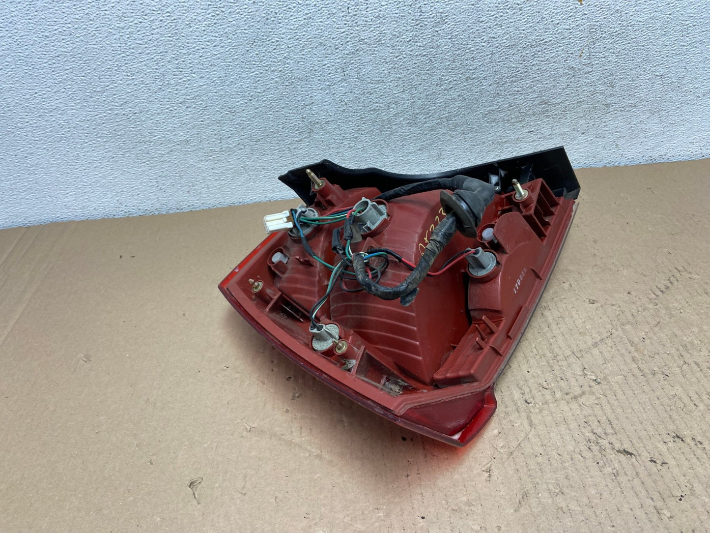 2004 2005 2006 Mitsubishi Galant Sedan Right Passenger Tail Light AF3238 LK6