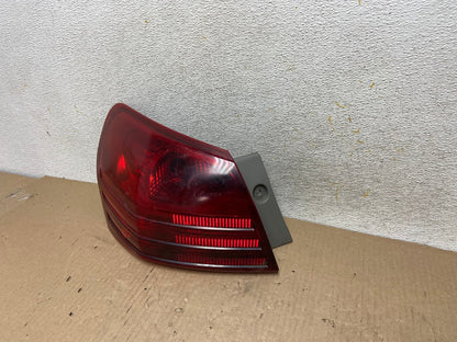 2008 to 2015 Nissan Rogue Left Driver LH Side Tail Light AH5867 LK2
