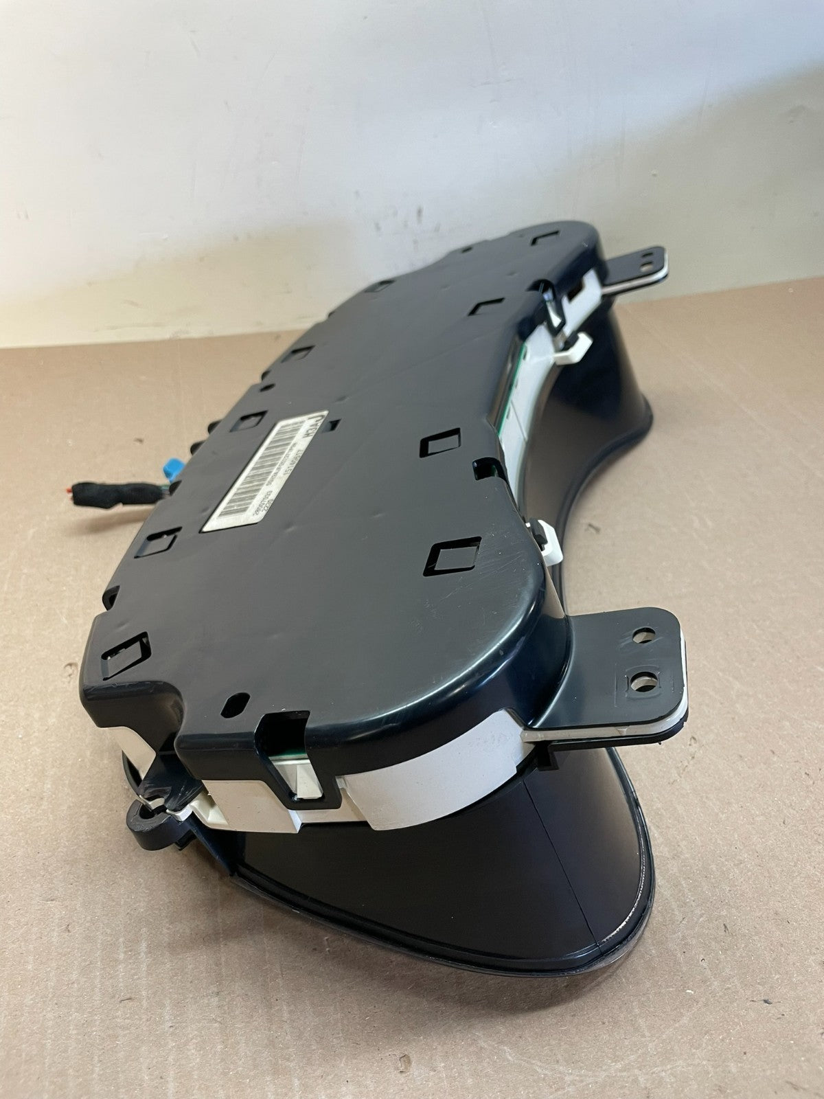 2006 - 2009 GMC Envoy Speedometer Cluster Gauge AJ0924 DW4