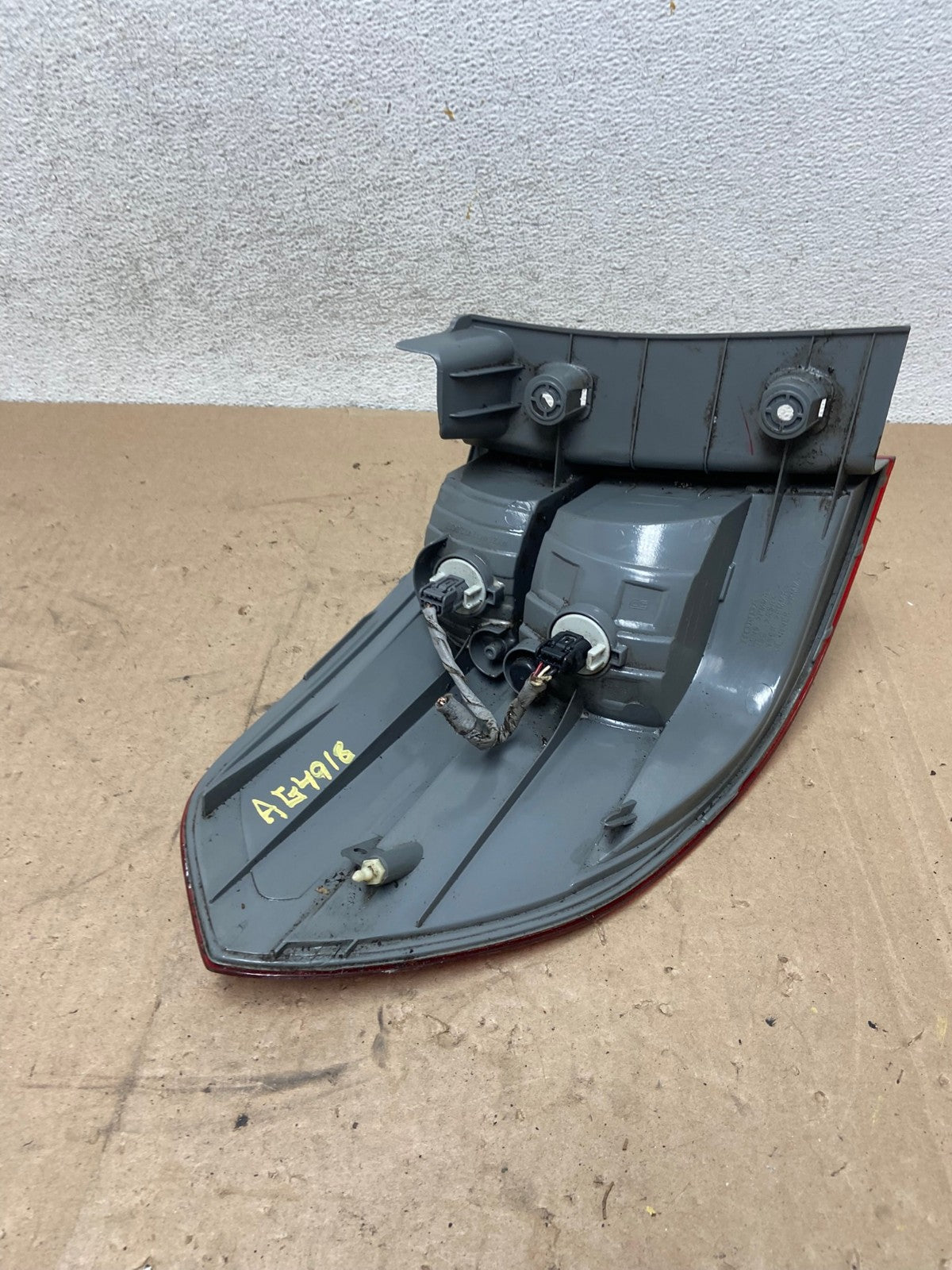 2005 2006 2007 Honda Odyssey Right Passenger RH Side Tail Light AG4918 LK6