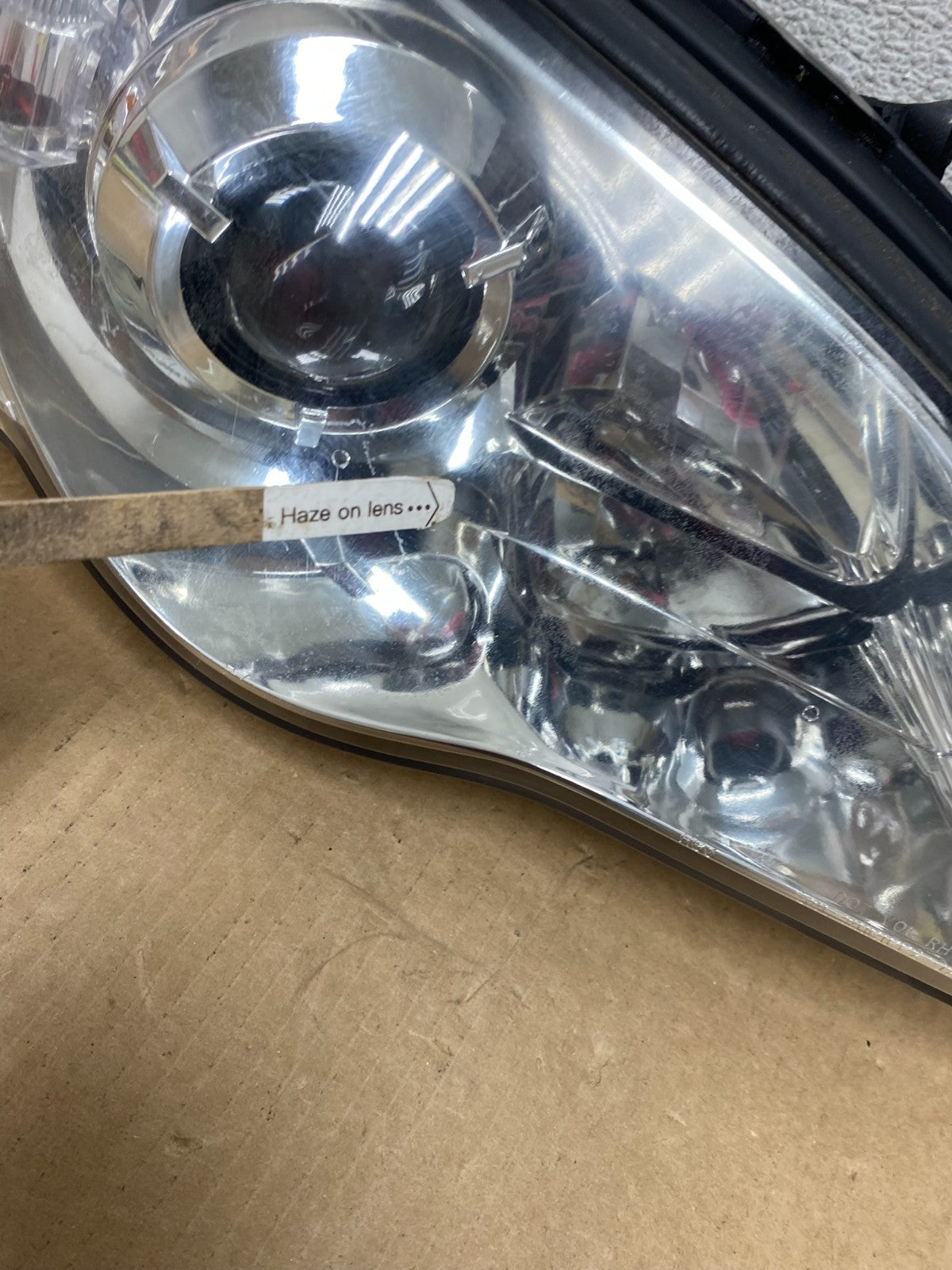 2006 to 2007 Subaru Legacy Left+Right Side Headlights DEPO AF9533 DW5