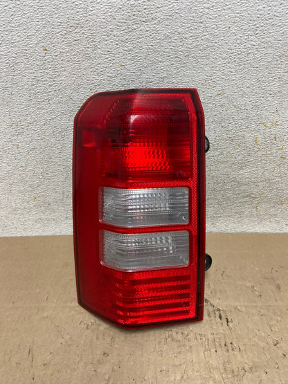 2008 to 2016 Jeep Patriot Left Lh Driver Side Tail Light AI2383 LK0