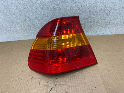 2002 - 2005 BMW 3 E46 Series Left Driver Side Lh Tail Light AI9063 LK0