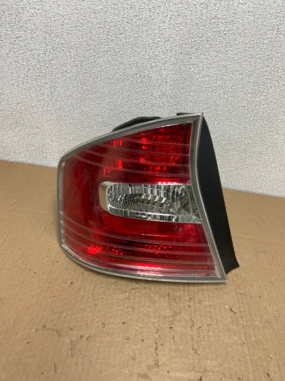 2005 to 2007 Subaru Legacy Outback Left Driver LH Tail Light AB6266 LK0
