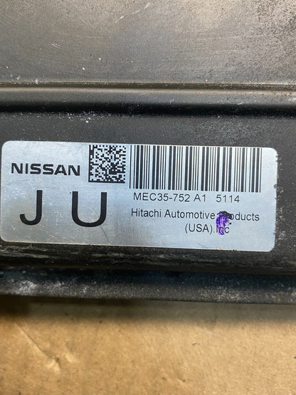 2005 Nissan Pathfinder Engine Control Module ECM MEC35-752 A1 AE6420 DW2