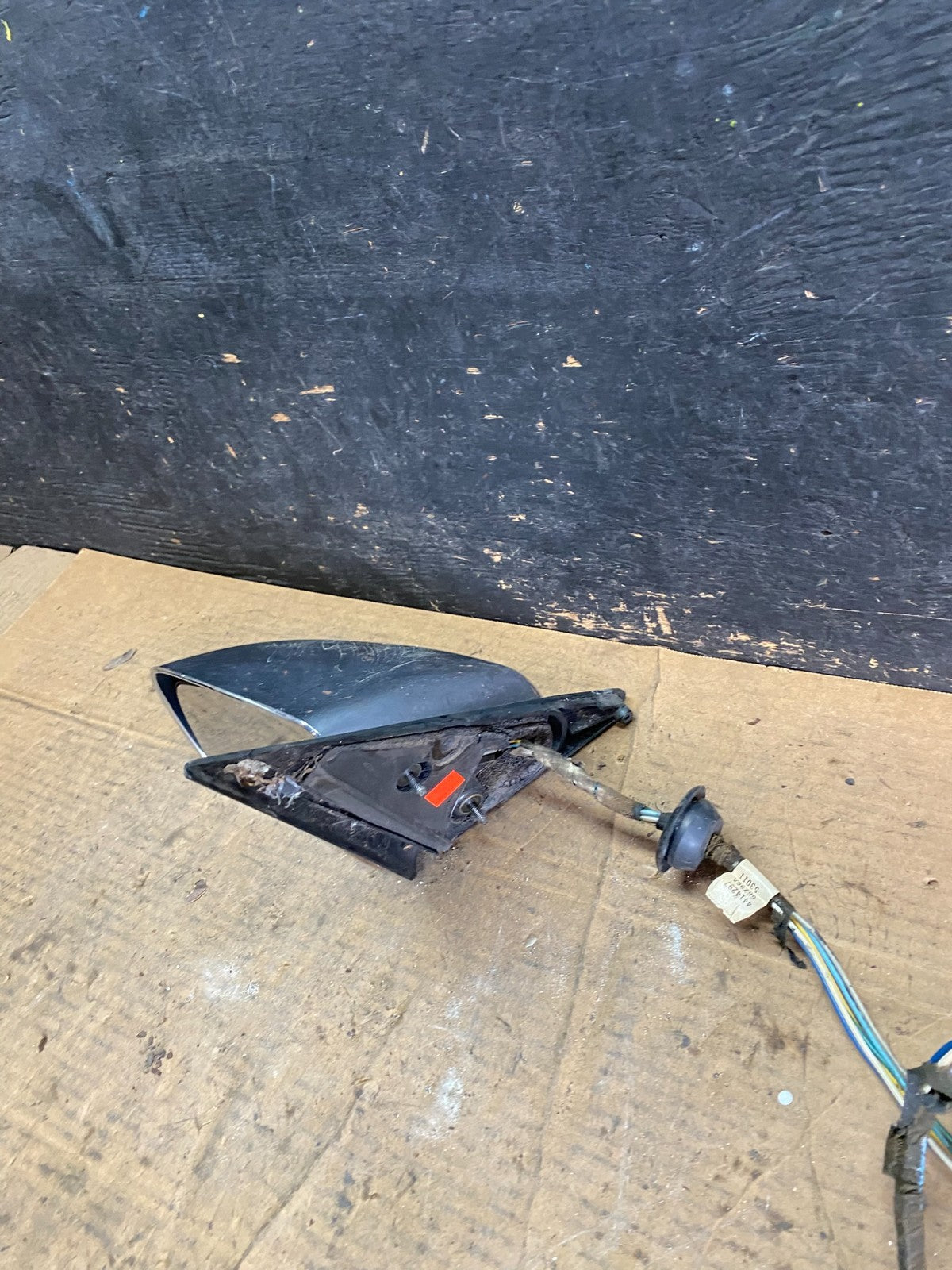 1988 to 1992 Chrysler New Yorker Left Driver View Door Mirror Oem Q9796 DG10