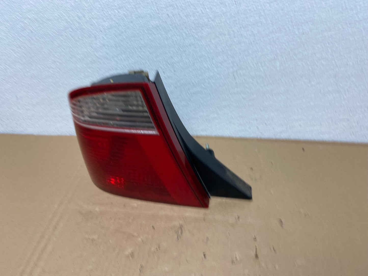 2005 2006 2007 Ford Focus Sedan Left Driver Side Tail Light Oem AB6801 DW1