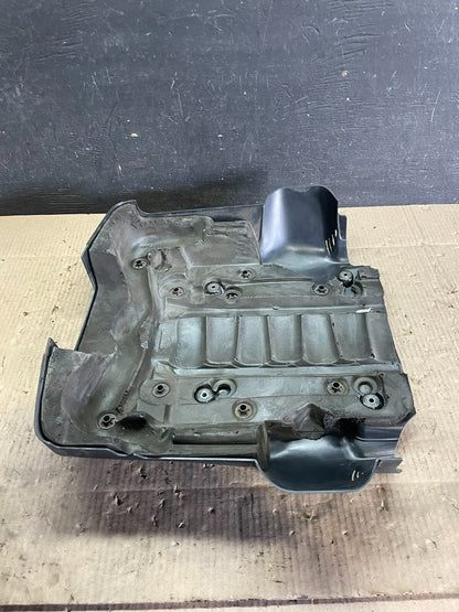 2006 to 2010 BMW 550i 650i 750i Plastic Engine Cover Shield i7805 DG6