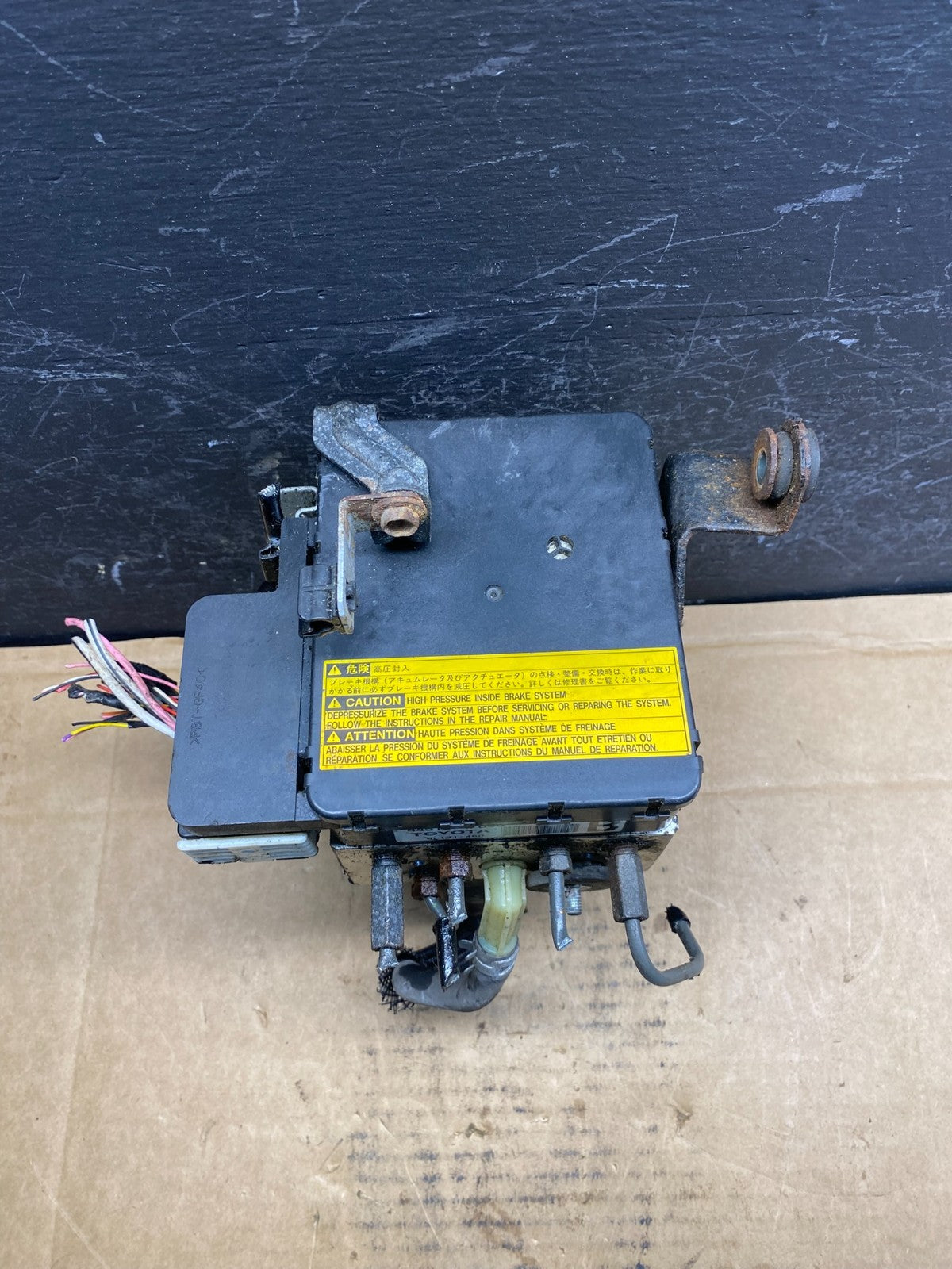 2004 - 2009 Toyota Prius ABS Brake Pump Anti Lock Module ad7588 DG0