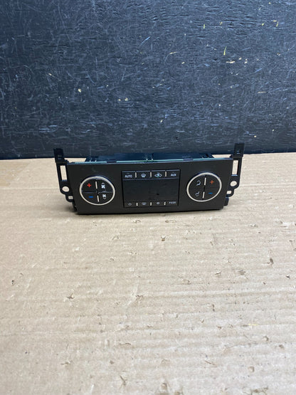 2007 to 2009 GMC Yukon Chevrolet Tahoe Climate Control A/C Panel AG6408 DG0