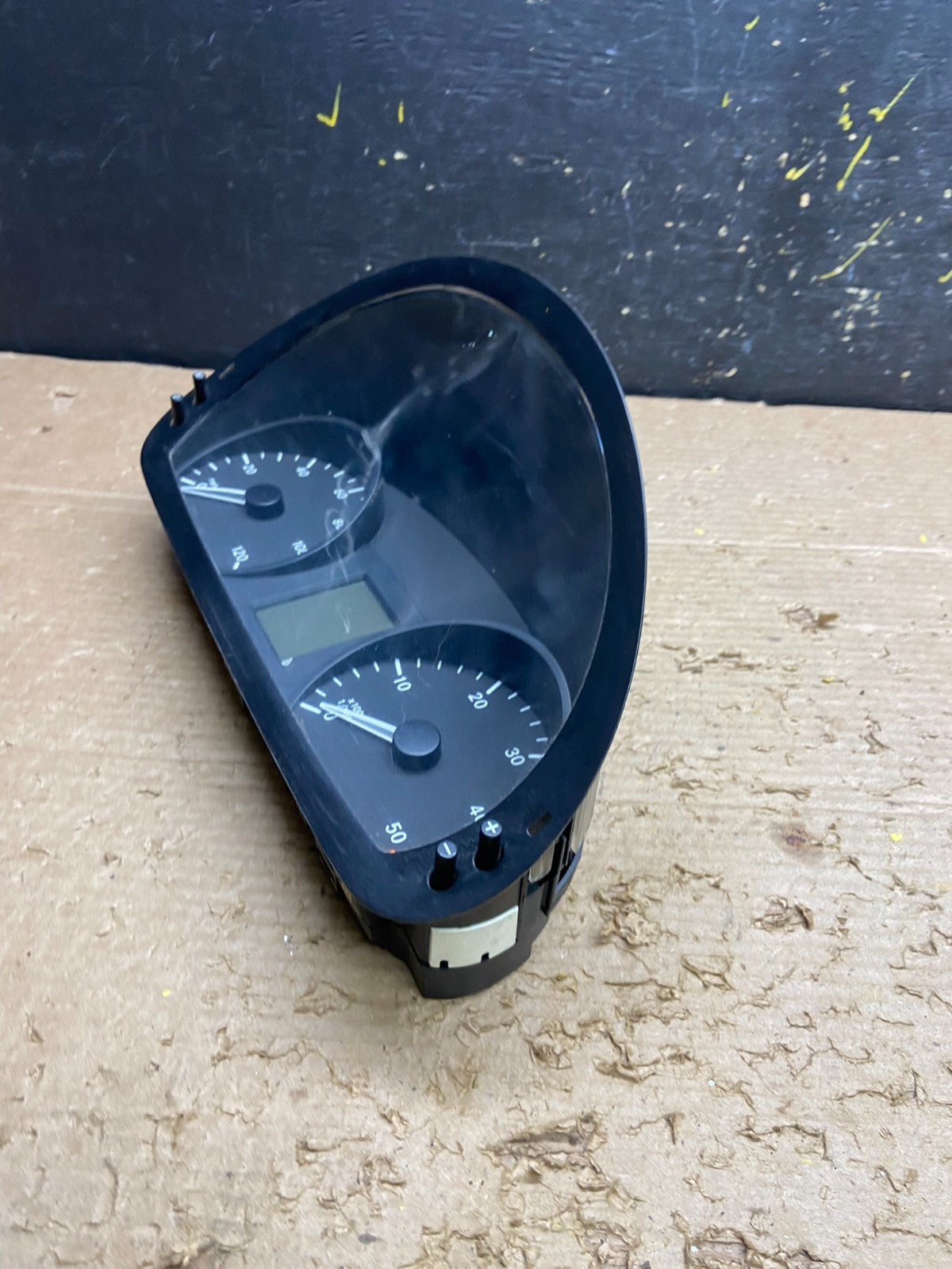 2003 to 2006 Sprinter 2500 3500 Instrument Speedometer Gauge Cluster W3396 DG2
