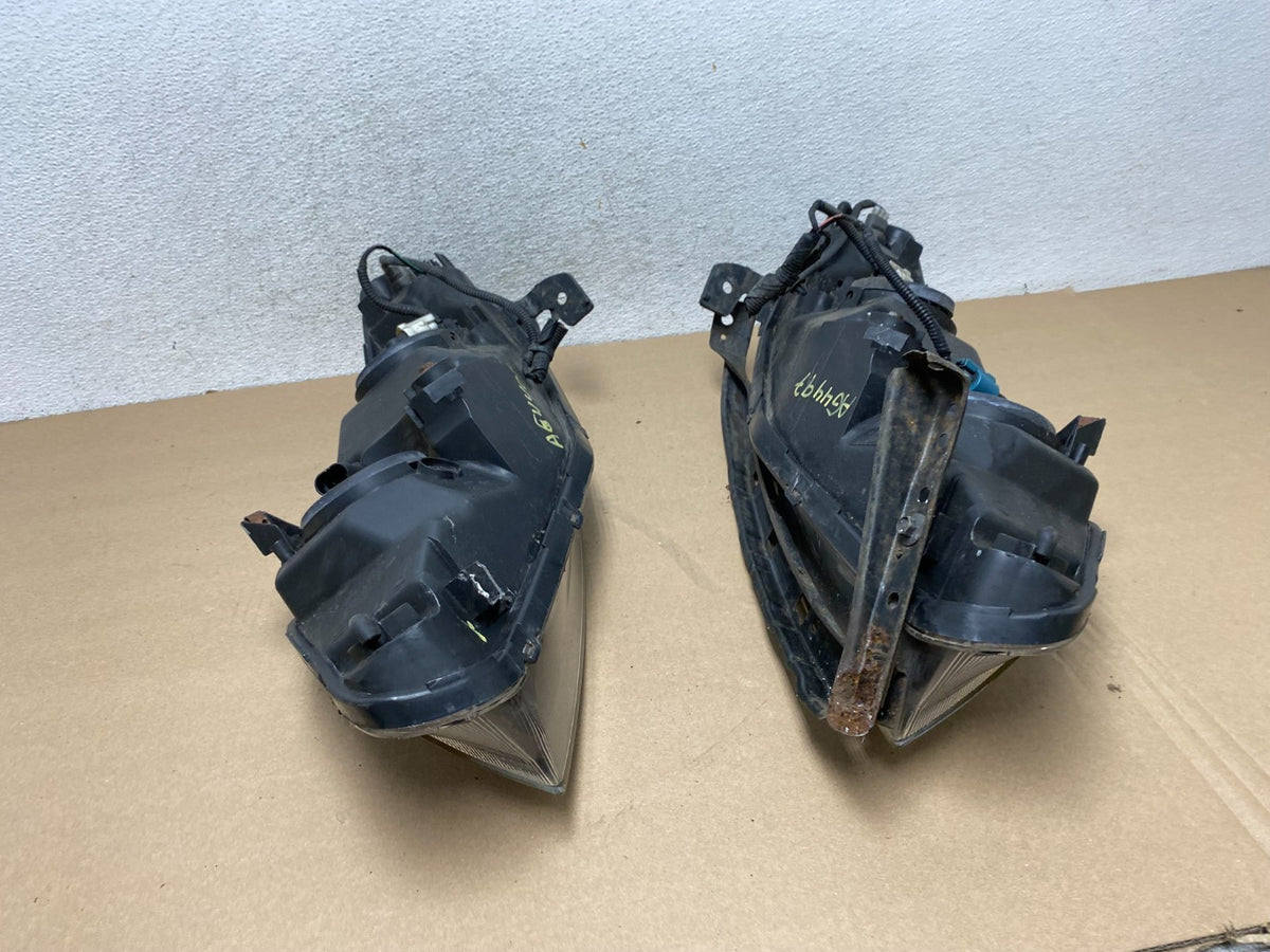 2006 - 2008 Honda Civic Sedan Headlights Halogen Left+Right AG4497 DW11