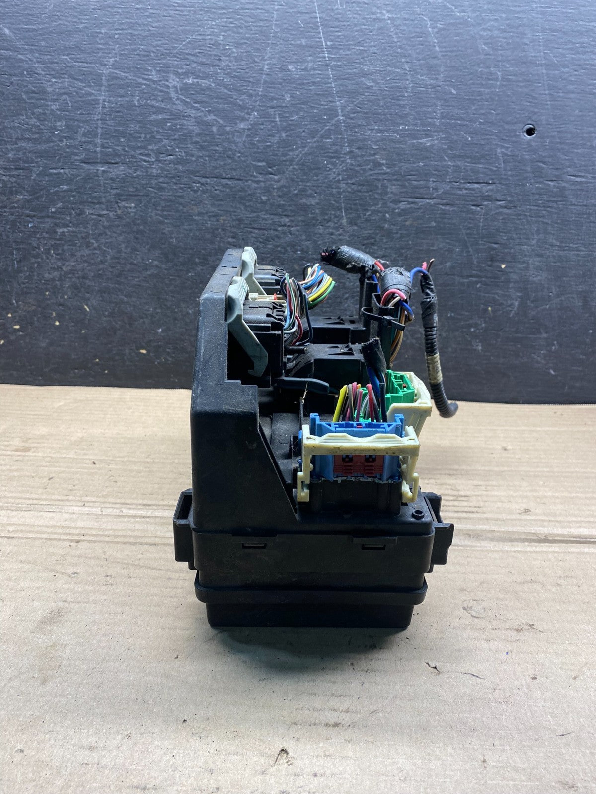2012 Jeep Grand Cherokee Durango TIPM Fuse Box Relay Module 04692316AG AH9635 DW2