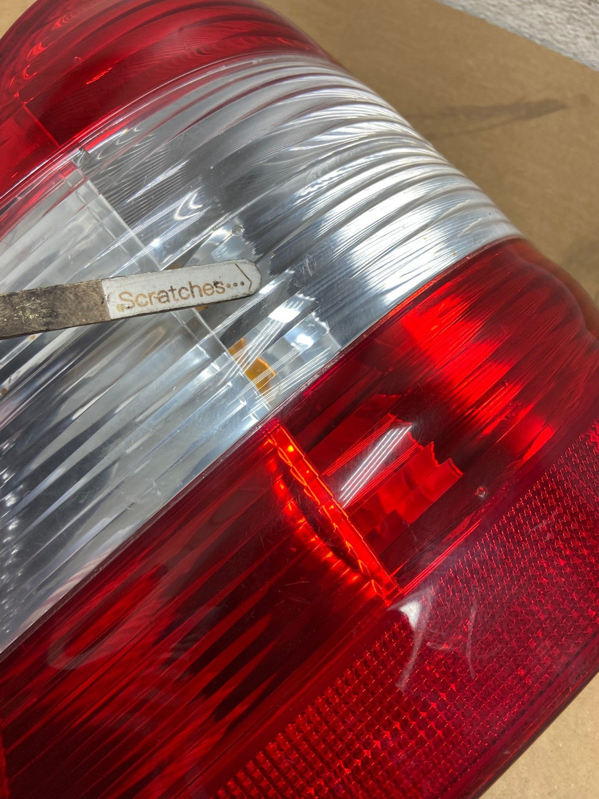 2002-2005 Mercedes ML350 ML-Class Left Driver Lh Side Tail Light AI2634 LK3
