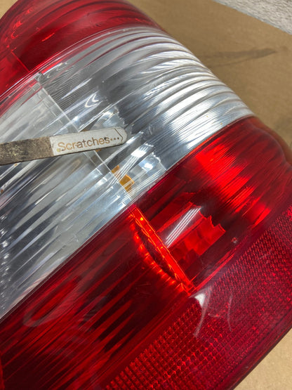 2002-2005 Mercedes ML350 ML-Class Left Driver Lh Side Tail Light AI2634 LK3