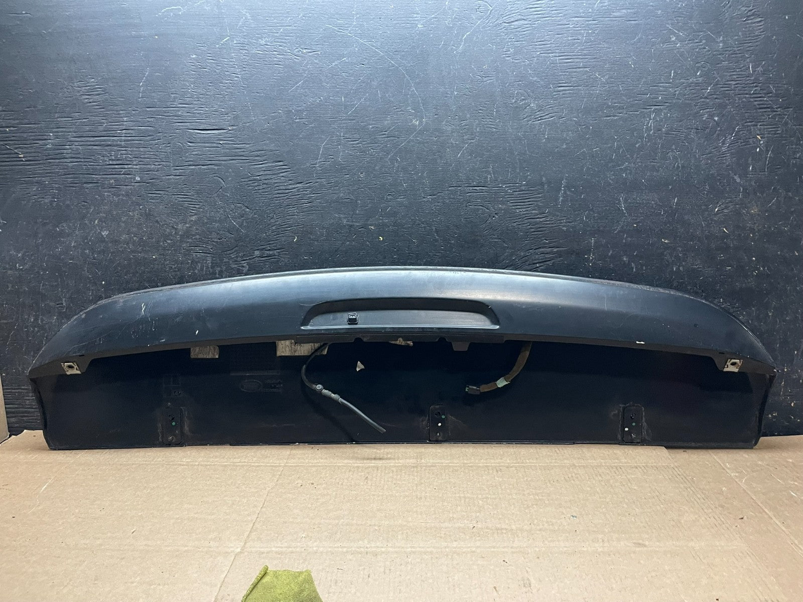 2006 - 2009 Land Range Rover Sport Rear Trunk Light Lift Gate Spoiler y9319 DG7