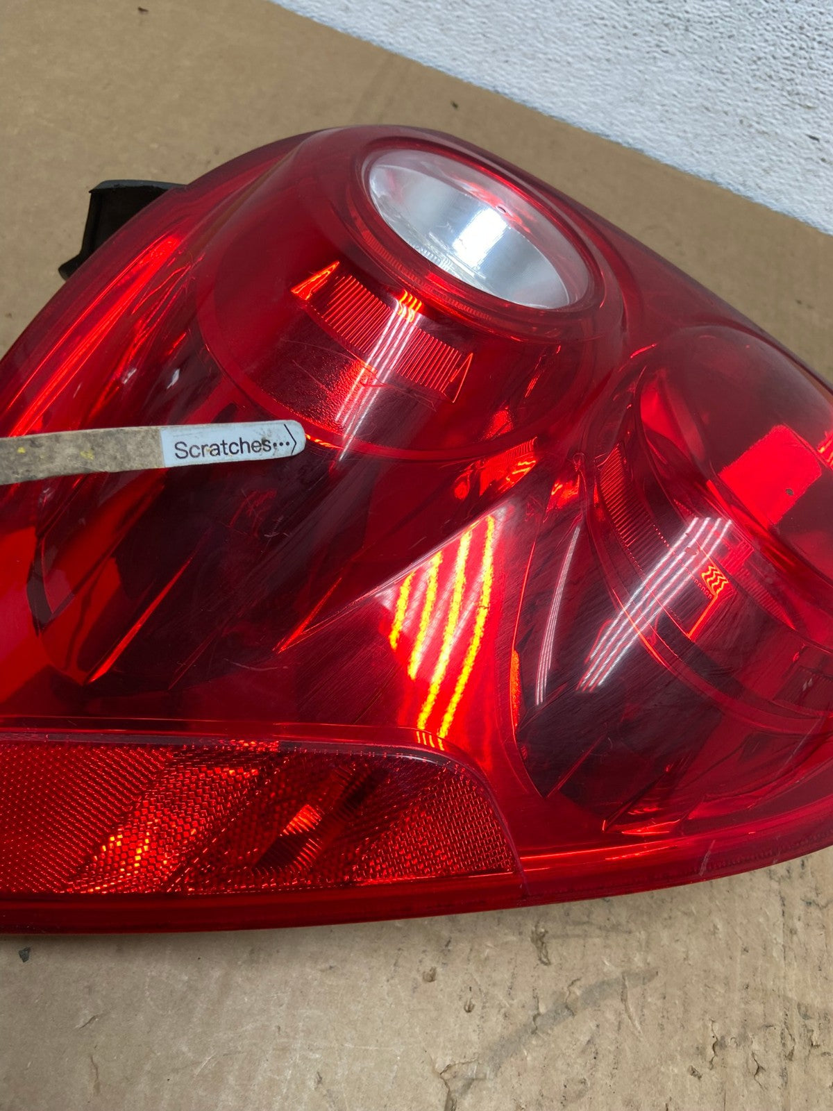 2010 to 2015 Chevrolet Equinox Left Driver Lh Side Tail Light AD1415 LK3