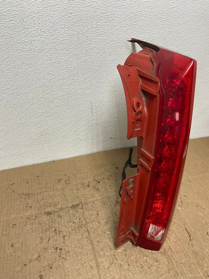 2010 to 2016 Cadillac Srx Right Passenger Rh Side Tail Light OEM AC0161 LK2